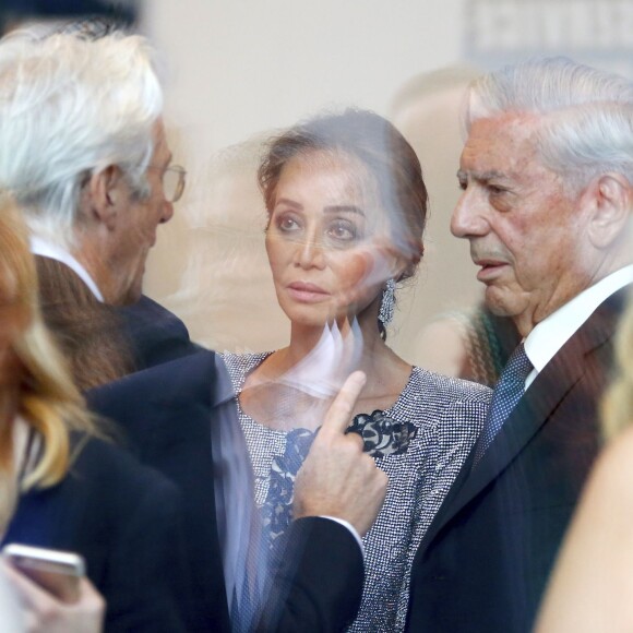 Mario Vargas Llosa et Isabel Preysler avec Richard Gere - Ouverture de la boutique Porcelanosa sur la 5ème Avenue à New York, le 9 septembre 2015.