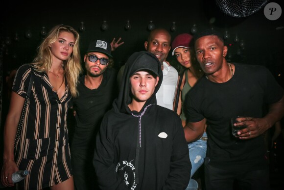Jamie Foxx, Justin Bieber, Richie Akiva assistent à la soirée de lancement du nouvel album de Travis Scott Rodeo à l'Up&Down à New York le 3 septembre 2015
 