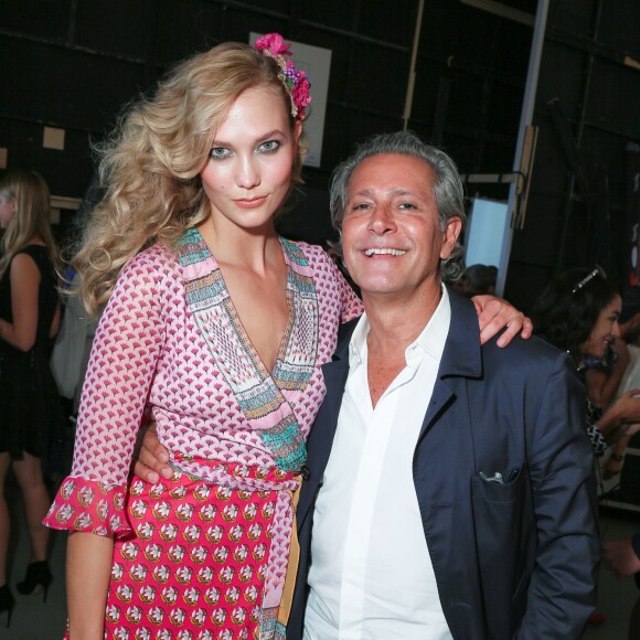 Karlie Kloss et Carlos Souza au défilé de la collection printemps-été 2016 de Diane Von Furstenberg, Spring Studios à New York, le 13 septembre 2015.