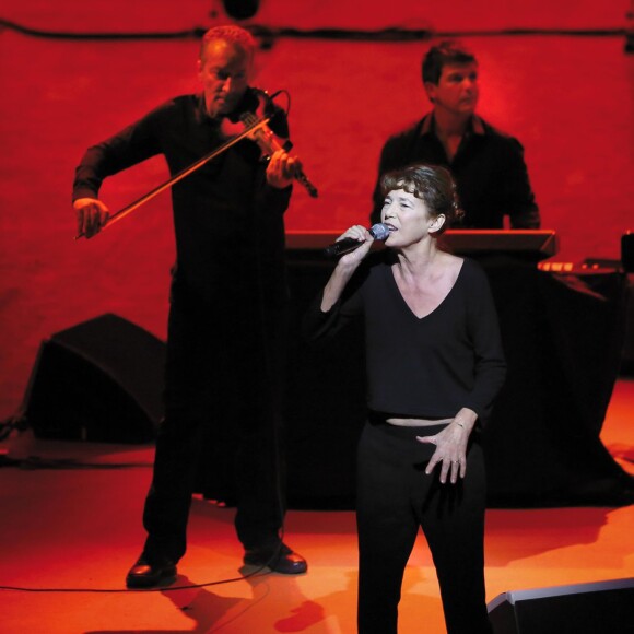 Exclusif - Jane Birkin en concert au theatre du Chatelet a l'occasion des 10 ans de son spectacle "Arabesque". Le 9 decembre 2013