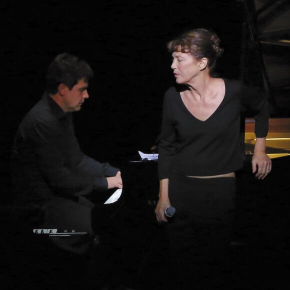 Exclusif - Jane Birkin en concert au theatre du Chatelet a l'occasion des 10 ans de son spectacle "Arabesque". Le 9 decembre 2013