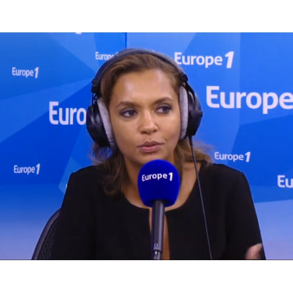 La belle Karine Le Marchand évoque son salaire pour "L'amour est dans le pré" dans "Le grand direct des médias" sur Europe 1. Le 14 septembre 2015.