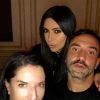 Kim Kardashian, Marina Abramovic et Riccardo Tisci au dîner de Riccardo Tisci à New York. Photo publiée le 14 septembre 2015.