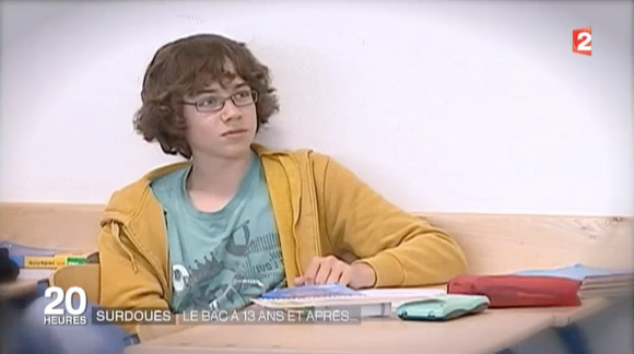 Sacha Minéo, ex-participant à Secret Story 6, à 14 ans dans le JT de France 2, le 15 septembre 2015.