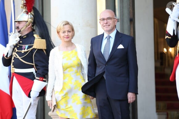 Bernard Cazeneuve et sa compagne Véronique - Dîner officiel en l'honneur de la présidente chilienne Michelle Bachelet donné par le président de la république François Hollande au palais de l'Elysée à Paris, le 8 juin 2015.