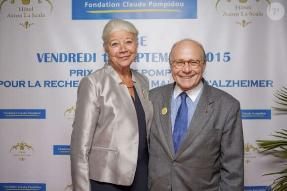 Exclusif - Alain Pompidou et sa femme Nicole - Remise du prix Claude Pompidou pour la recherche sur la maladie d'Alzheimer à l'hôtel Aston La Scala à Nice le 11 septembre 2015.