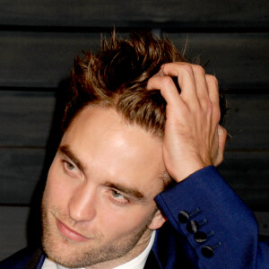 Robert Pattinson à la Vanity Fair Oscar Party à Beverly Hills, le 22 février 2015.