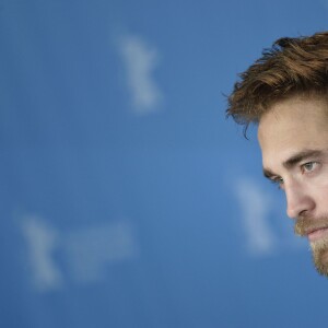 Robert Pattinson à Berlin, le 9 février 2015.