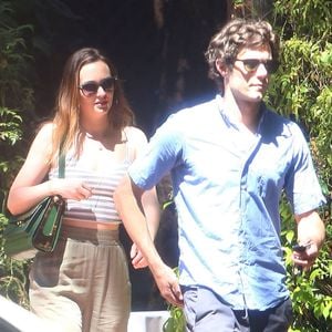 Exclusif - Leighton Meester et Adam Brody à Topanga le 31 août 2014. Le couple a eu son premier enfant en septembre 2015.