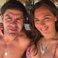 Marcelo Salas : L'ex-star du foot et sa belle Gianella se bagarrent sur la plage