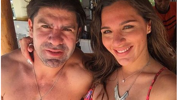 Marcelo Salas : L'ex-star du foot et sa belle Gianella se bagarrent sur la plage