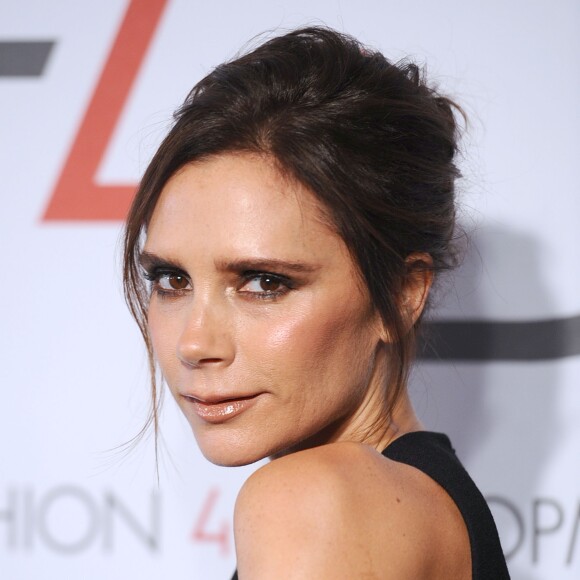 Victoria Beckham assiste au "First Ladies Lucheon" ("déjeuner des premières dames") de la fondation Fashion 4 Development à l'hôtel Pierre. New York, le 28 septembre 2015.