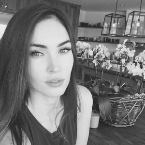 Megan Fox, de retour sur les réseaux sociaux, a rajouté une photo d'elle sur Instagram