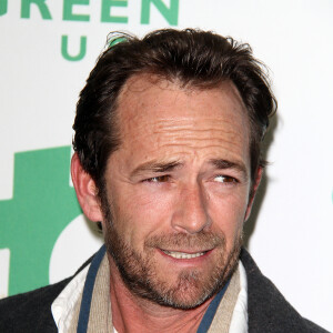 Luke Perry - People a la 10eme ceremonie annuelle pre Oscar "Global Green" a Hollywood, le 20 fevrier 2013.