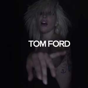 Lady Gaga pour le défilé filmé de Tom Ford, collection prêt-à-porter féminin printemps-été 2016. Diffusion le 2 octobre 2015.