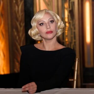 Lady Gaga en conférence de presse pour la série "American Horror Story: Hotel" aux studios de la Fox à Century City. Le 1er octobre 2015.