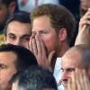 Le prince Harry à Twickenham, à Londres, lors de la défaite 13-33 de l'Angleterre contre l'Australie, synonyme d'élimination de la Coupe du Monde 2015 de rugby dès le premier tour.