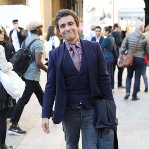 Ariel Wizman lors du défilé Isabel Marant (collection prêt-à-porter printemps-été 2016, au Palais-Royal. Paris, le 2 octobre 2015.