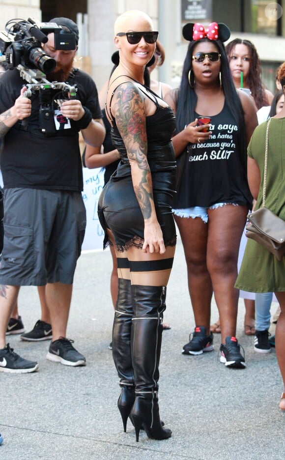 Amber Rose - Marche des salopes organisée par Amber Rose dans les rues de Los Angeles, le 3 octobre 2015