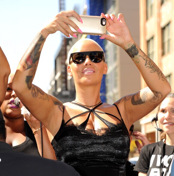 Amber Rose - Marche des salopes organisée par Amber Rose dans les rues de Los Angeles, le 3 octobre 2015