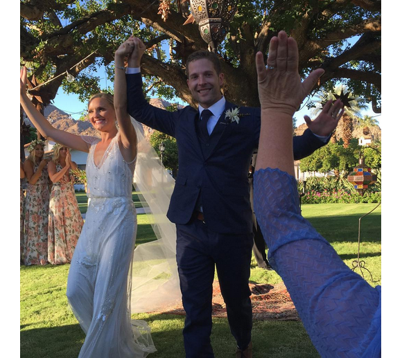 Taylor Cole a épousé Kevin Simshauser le 2 octobre dernier / photo postée sur le compte Instagram du marié.