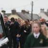 Jim Carrey lors des funérailles de sa compagne Cathriona White, au sein de l'église Our Lady of Fatima dans son village natal de Cappawhite, à Tipperary, en Irlande, le 10 octobre 2015