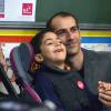Le petit garçon Joris lors de la dictée ELA à l'école Marseille à Paris, le 12 octobre 2015, pour le lancement de la campagne nationale contre la maladie et le handicap de l'association européenne contre les leucodystrophies (ELA)