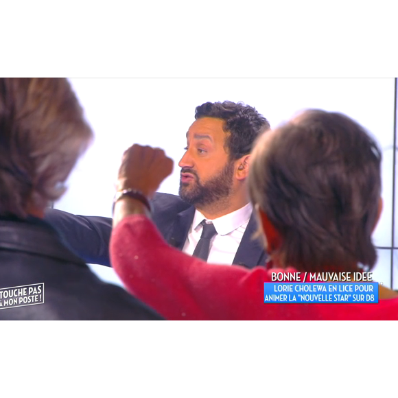 Laurie Cholewa, bientôt animatrice de Nouvelle Star ? L'équipe de TPMP n'est pas très emballée et aurait préféré que ce soit Énora Malagré. Le 15 octobre 2015 sur D8.