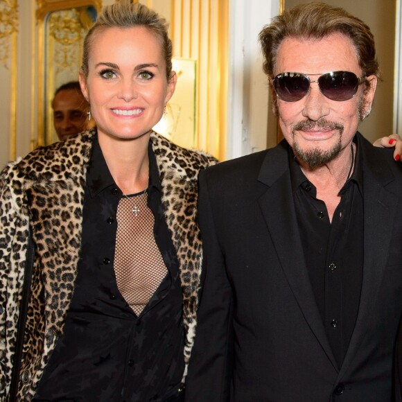 Johnny Hallyday et sa femme Laeticia - Remise de décoration de Commandeur de l'Ordre des Arts et des Lettres à Harvey Keitel au ministère de la culture à Paris le 13 octobre 2015.