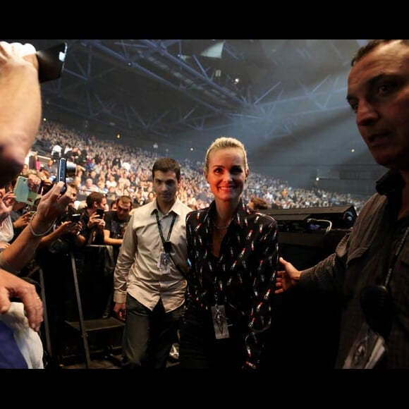 Photo Exclusive - Laeticia Hallyday - Johnny Hallyday au palais Nikaia, premier concert de sa tournée "Rester Vivant" à Nice, le 2 octobre 2015.