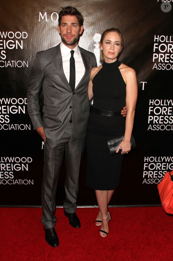 Emily Blunt et son mari John Krasinski à la soirée annuelle «Hollywood Foreign Press Association Grants Banquet» à Beverly Hills, le 13 aout 2015