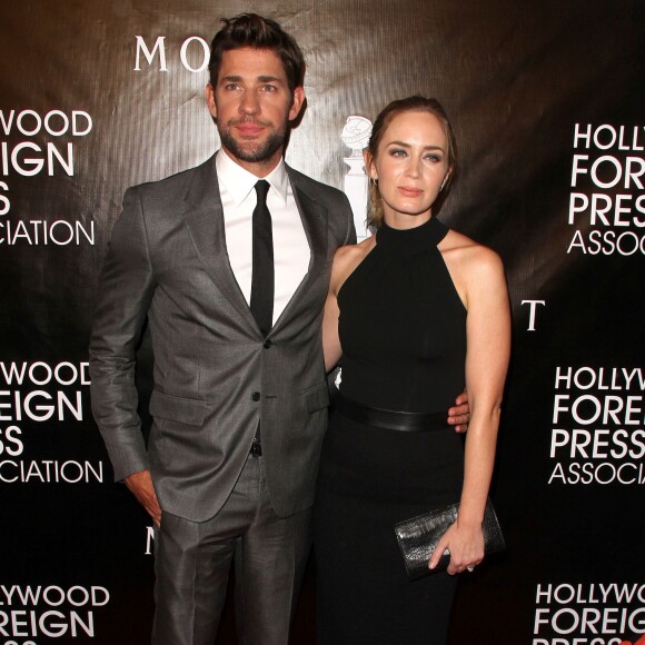 Emily Blunt et son mari John Krasinski à la soirée annuelle «Hollywood Foreign Press Association Grants Banquet» à Beverly Hills, le 13 aout 2015