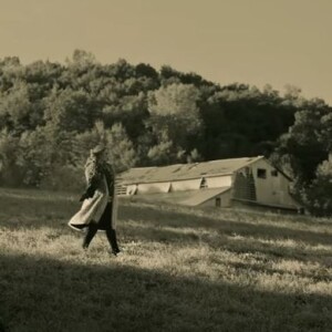 Adele dans le clip de Hello