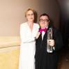 Meryl Streep, Alber Elbaz pendant la soirée Fashion Group International Night Of Stars Gala au Cipriani Wall Street à New York le 22 octobre 2015.