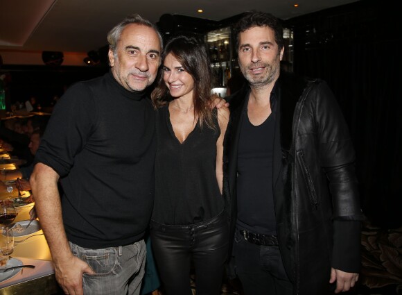 Exclusif - Antoine Duléry, Richard Orlinski et sa compagne Stéphanie - Richard Orlinski organise un dîner et une vente aux enchères pour le Sidaction "Ensemble contre le Sida" au restaurant La Gioia à Paris, le 21 octobre 2015. ©Marc Ausset-Lacroix/Bestimage.