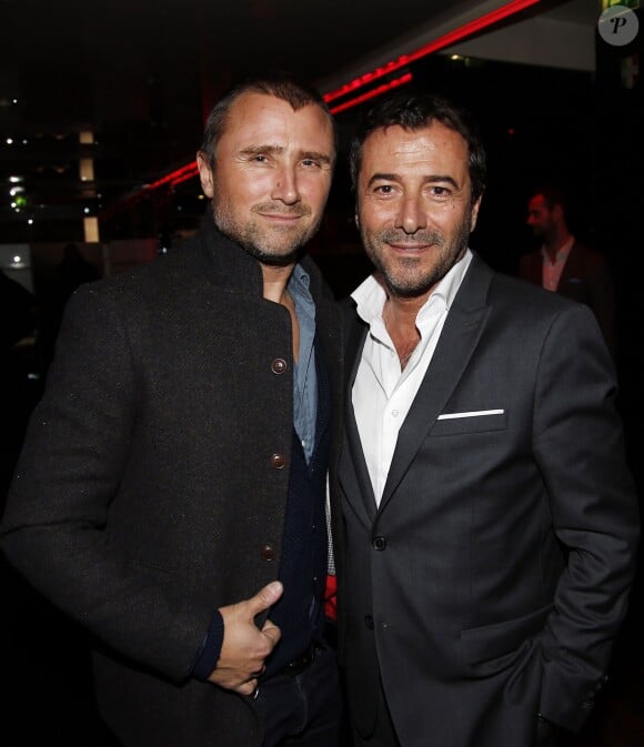 Exclusif - Alexandre Brasseur et Bernard Montiel - Richard Orlinski organise un dîner et une vente aux enchères pour le Sidaction "Ensemble contre le Sida" au restaurant La Gioia à Paris, le 21 octobre 2015. ©Marc Ausset-Lacroix/Bestimage.