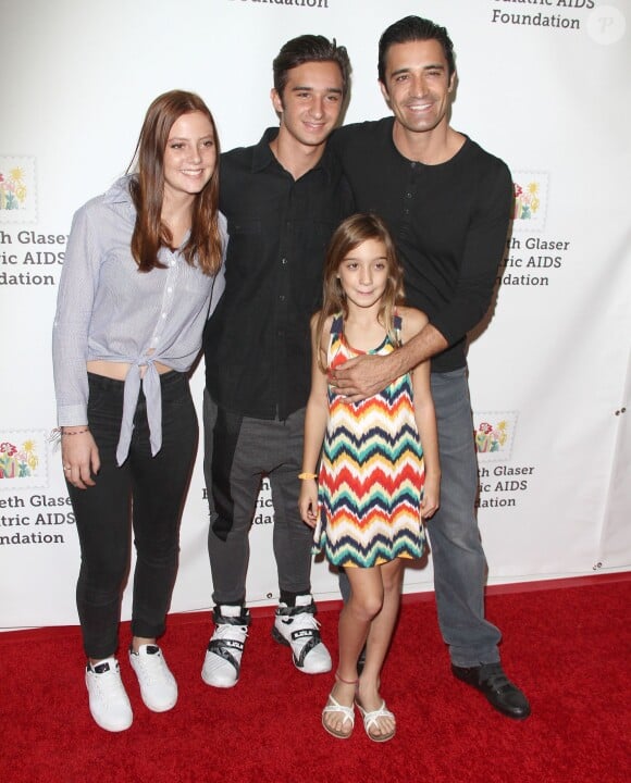 Gilles Marini avec ses enfants Georges et Juliana Marini - 26e soirée caritative "The Elizabeth Glaser Pediatric AIDS" à Los Angeles, le 25 octobre 2015