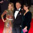 Léa Seydoux, Daniel Craig et Monica Bellucci à l'avant-première mondiale de James Bond Spectre au Royal Albert Hall à Londres le 26 octobre 2015.