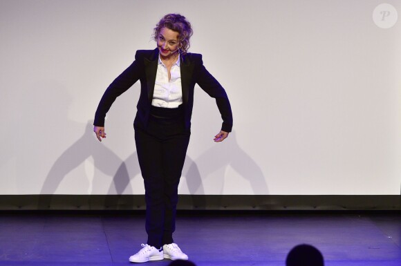 Christellle Chollet - La grande soirée de l'humour muet dans le cadre du Festival d'Humour de Paris au Théâtre des Feux de La Rampe à Paris le 26 octobre 2015. ©Giancarlo Gorassini/Bestimage