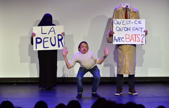 Guillaume Bats - La grande soirée de l'humour muet dans le cadre du Festival d'Humour de Paris au Théâtre des Feux de La Rampe à Paris le 26 octobre 2015. ©Giancarlo Gorassini/Bestimage
