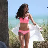 Sara Sampaio : L'Ange de Victoria's Secret, irrésistible à la plage