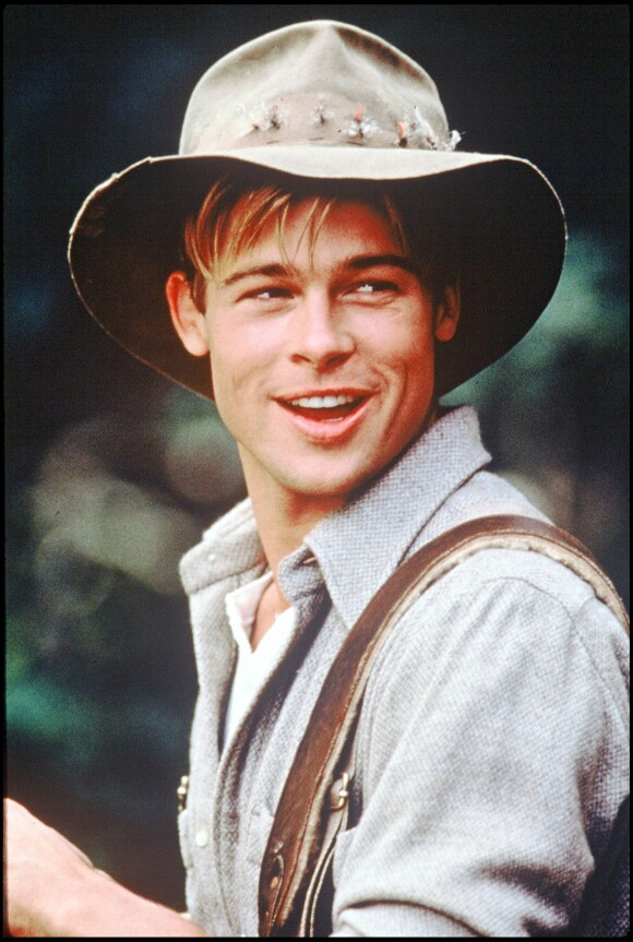 Brad Pitt dans Et au milieu coule une rivière en 1992.