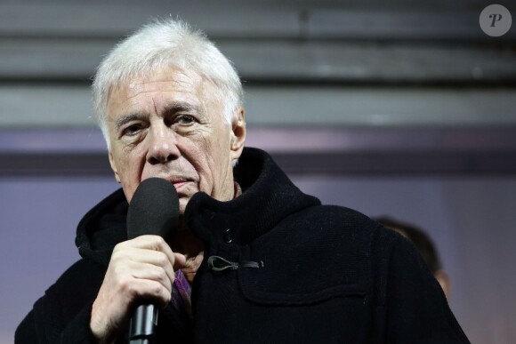 Guy Bedos - 8ème journée mondiale pour le droit de mourir dans la dignité, place de la République à Paris le 2 novembre 2015.02/11/2015 - Paris