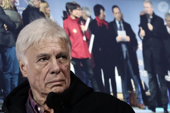 Guy Bedos - Rassemblement place de la République à Paris pour la 8ème Journée mondiale pour le droit de mourir dans la dignité, le 2 novembre 2015.