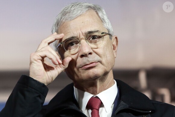 Claude Bartolone - Rassemblement place de la République à Paris pour la 8ème Journée mondiale pour le droit de mourir dans la dignité, le 2 novembre 2015.