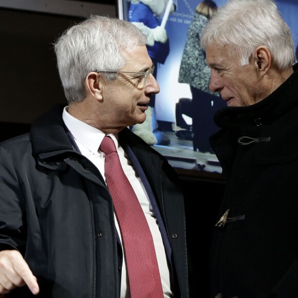 Claude Bartolone et Guy Bedos - Rassemblement place de la République à Paris pour la 8ème Journée mondiale pour le droit de mourir dans la dignité, le 2 novembre 2015.