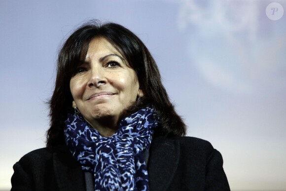Anne Hidalgo - Rassemblement place de la République à Paris pour la 8ème Journée mondiale pour le droit de mourir dans la dignité, le 2 novembre 2015.