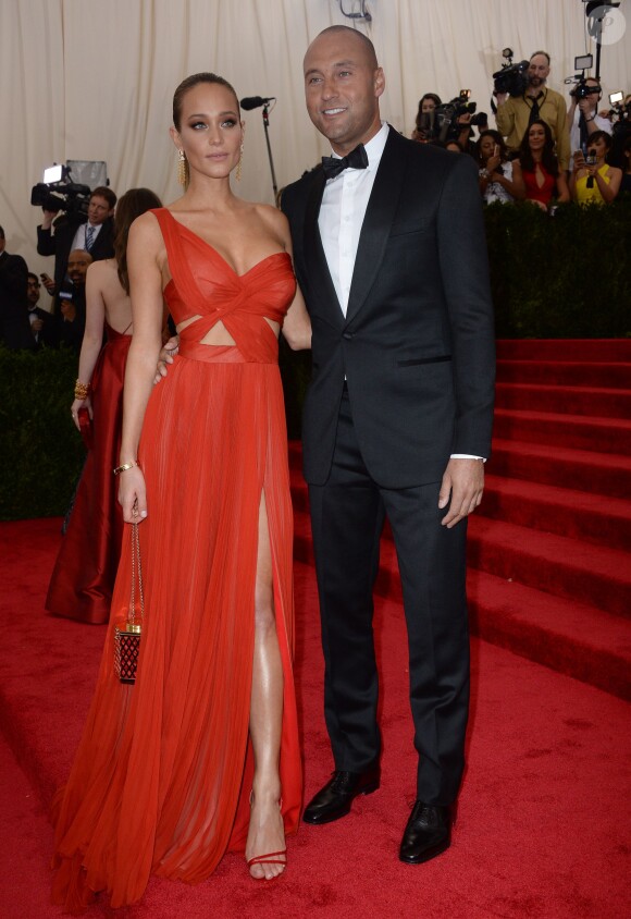 Derek Jeter et Hannah Davis lors du Costume Institute Gala 2015 au Met de New York, le 4 mai 2015. Le couple s'est fiancé en octobre.