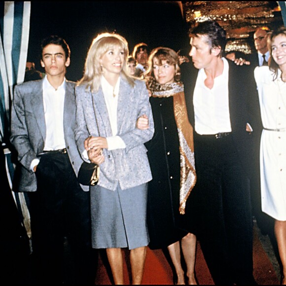 Anthony Delon, Mireille Darc, Romy Schneider, Alaon Delon et Anne Parillaud en 1981