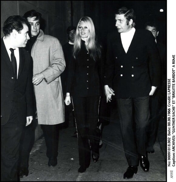 Alain Delon, Gunter Sachs et Brigitte Bardot en 1966